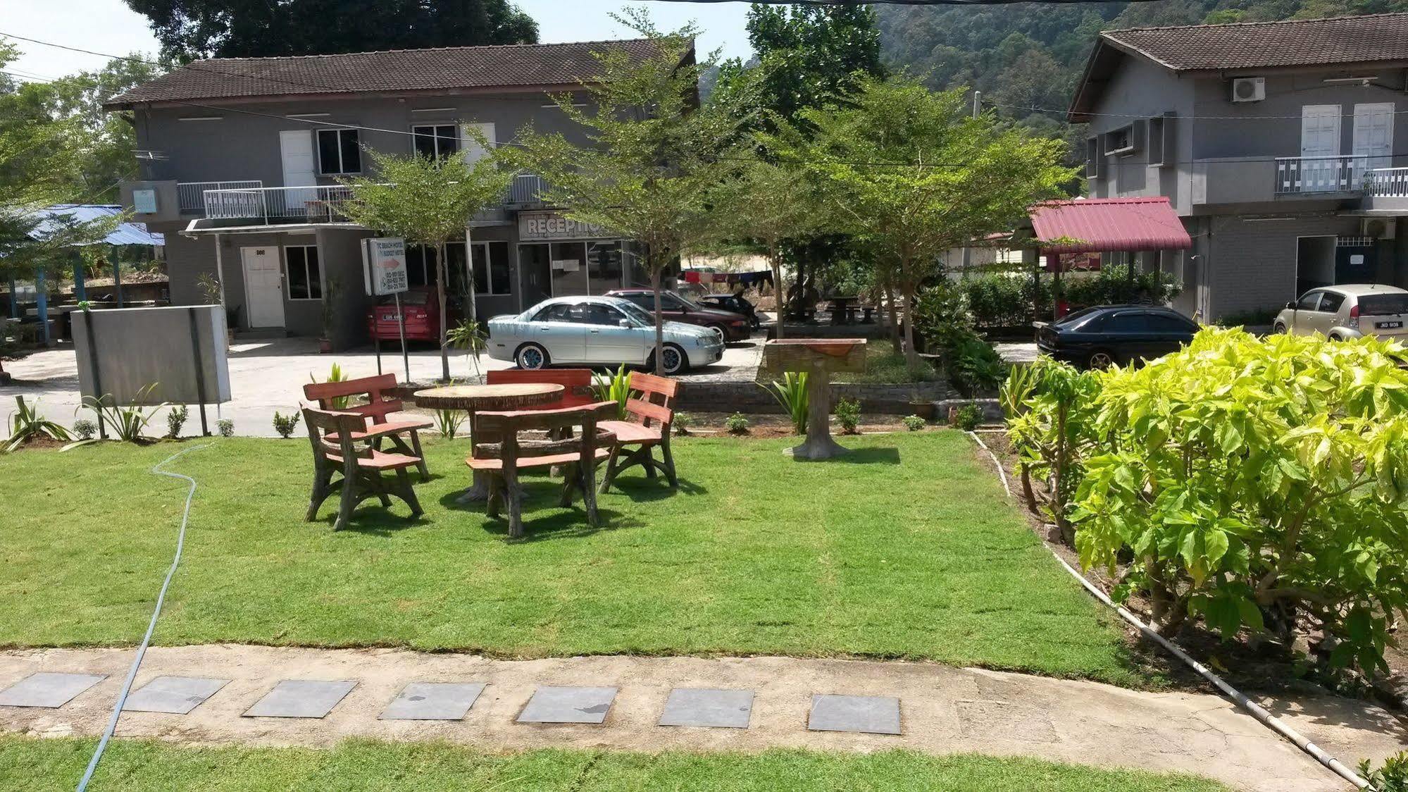 De Chempedak Guesthouse 6 & 7 Kampong Baru Экстерьер фото