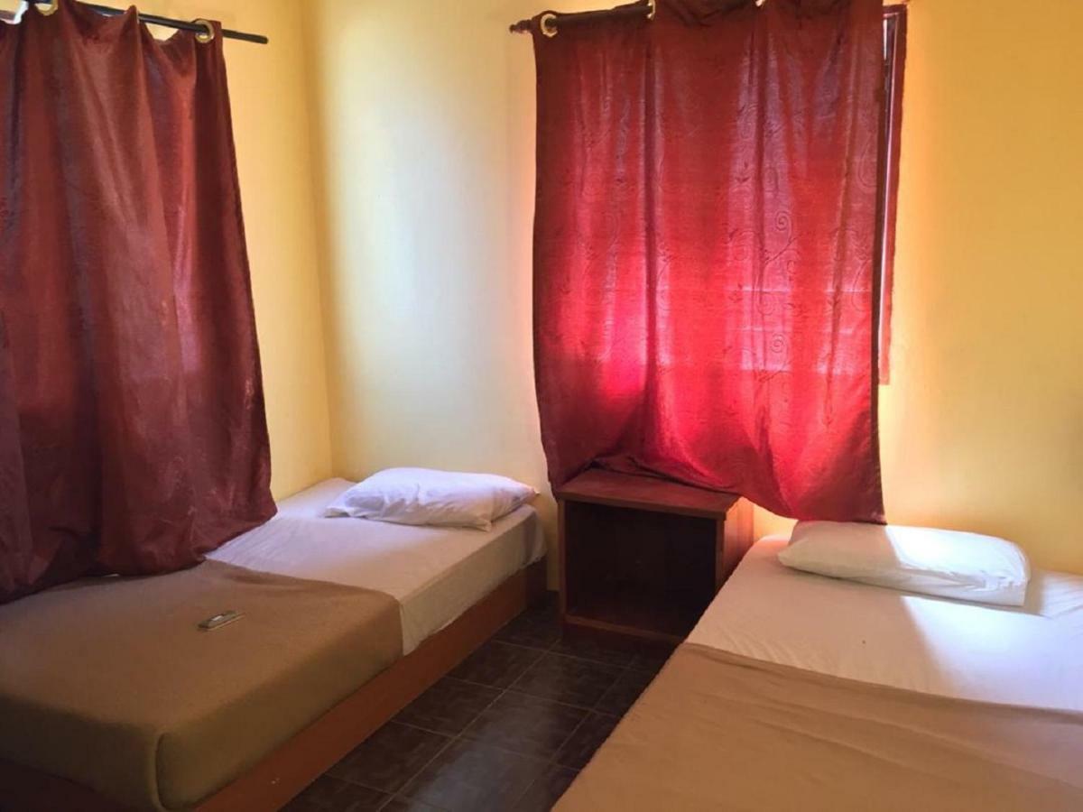De Chempedak Guesthouse 6 & 7 Kampong Baru Экстерьер фото